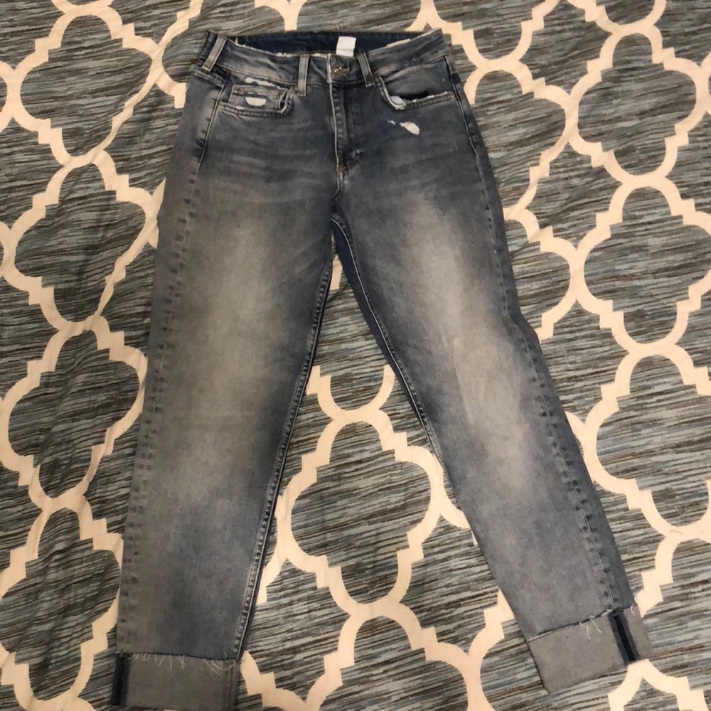 H&M boyfriend capris